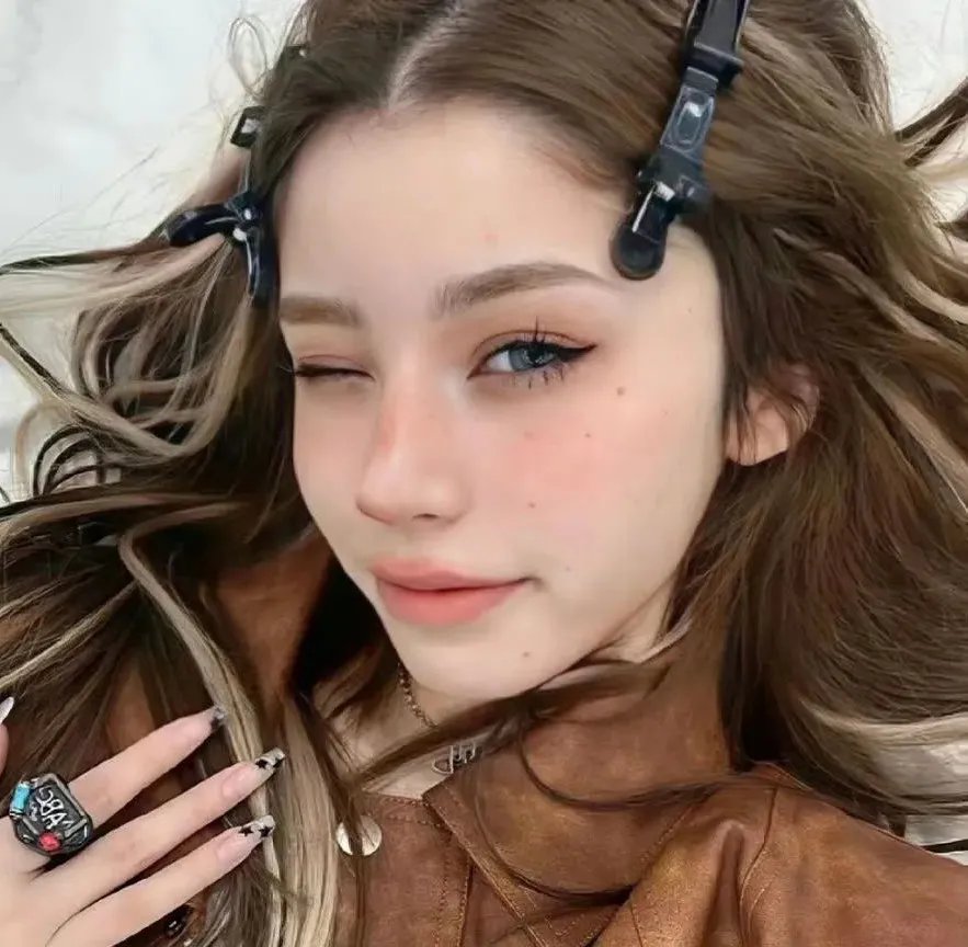 锦衣之下之血滴子